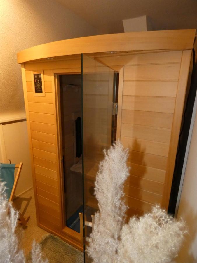 Ferienwohnung Am Schloss Reuterstadt Stavenhagen Dış mekan fotoğraf