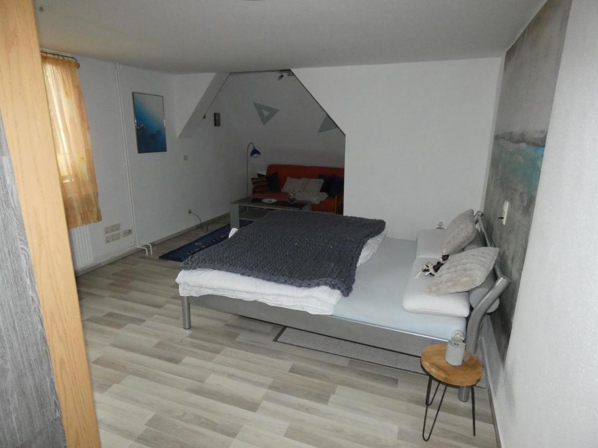 Ferienwohnung Am Schloss Reuterstadt Stavenhagen Dış mekan fotoğraf
