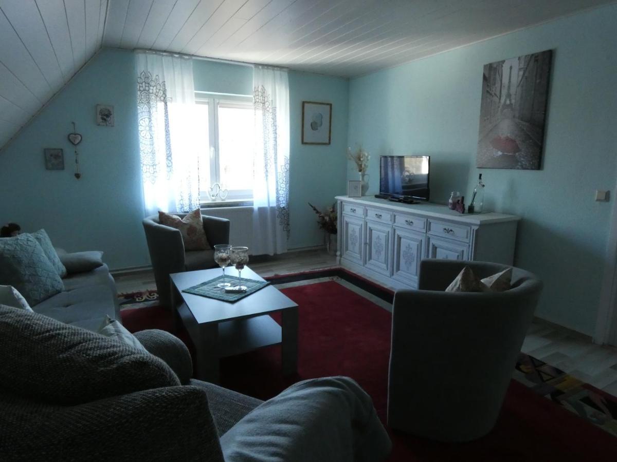 Ferienwohnung Am Schloss Reuterstadt Stavenhagen Dış mekan fotoğraf